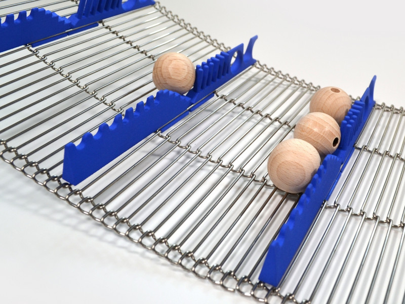 11-mrt-teaser-Stabgeflechtband_mit_Stollen_-_1